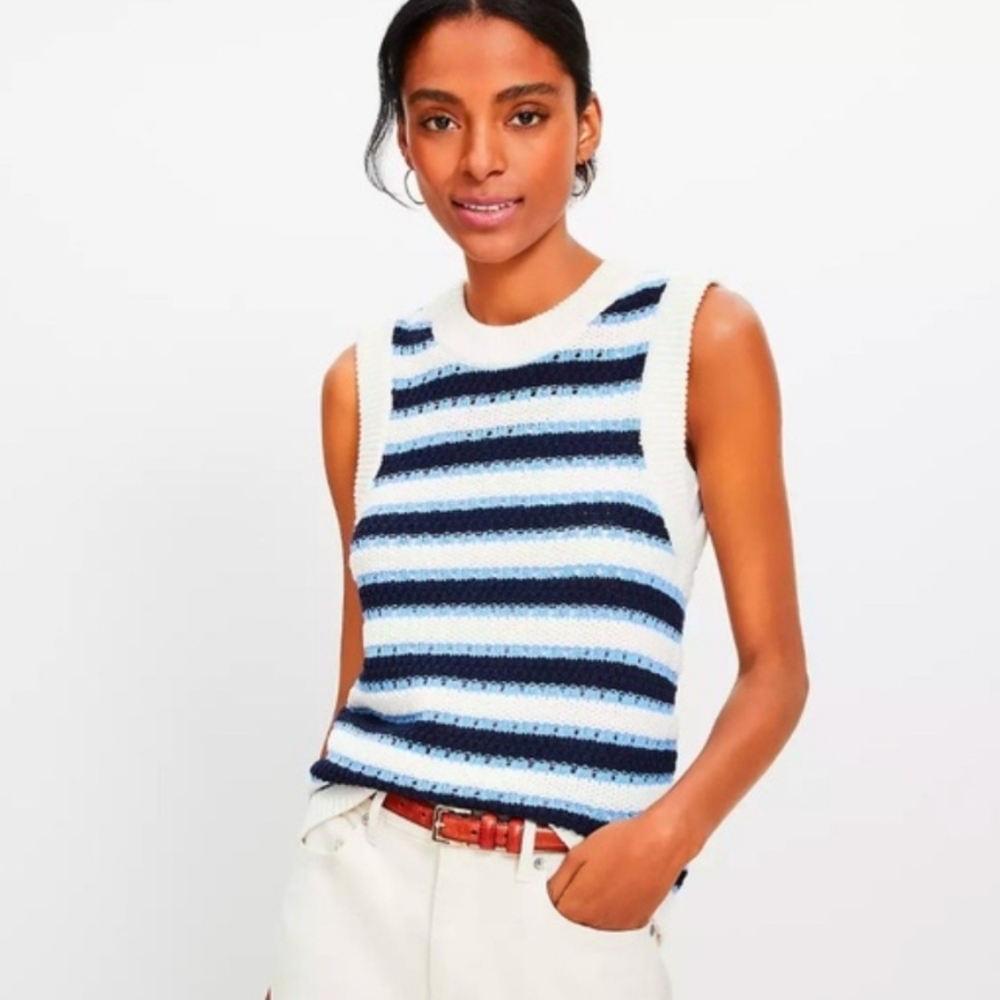 Loft Striped Blue and White Crocheted Sweater Vest ■ Size M